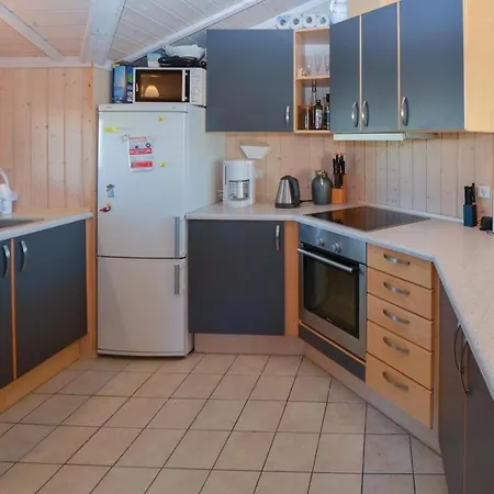 Three-bedroom Holiday In *