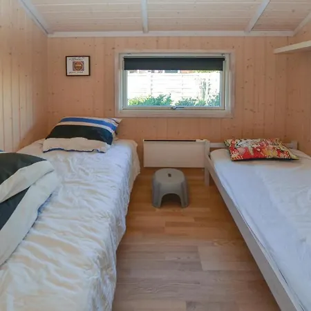 Three-bedroom Holiday In *